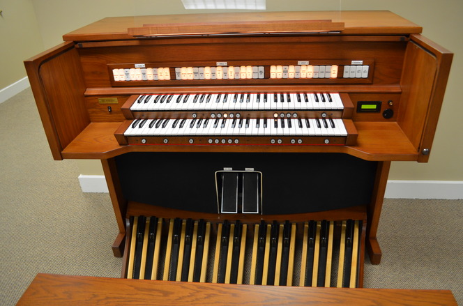 Rodgers 751i digital organ - Organ Pianos